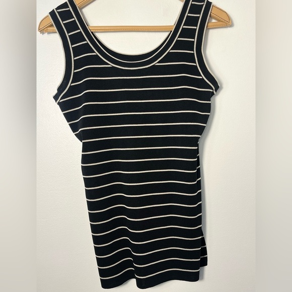 Exclusively Misook Black and Tan Striped Tank Shell Top XSmall  Shimmer - Picture 1 of 4